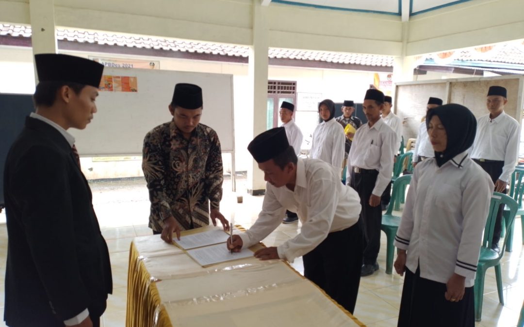 Pelantikan PANTARLIH Desa Kutasari Kec,Cipari ,Kab Cilacap
