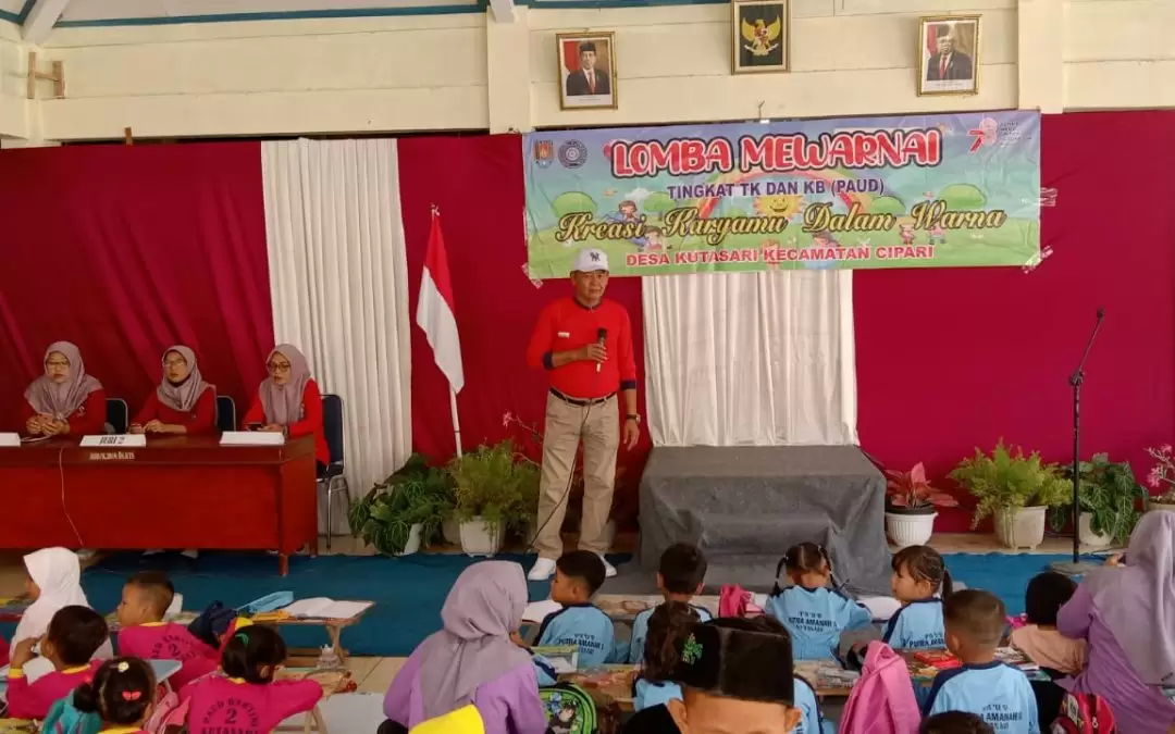 “Warnai Masa Depan Cerah: Lomba Mewarnai Anak PAUD, TK, dan RA Meriahkan Peringatan HUT RI ke-78 di Desa Kutasari”